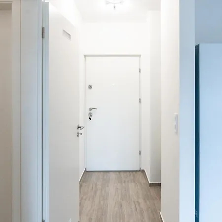 Waterfront Buda Hills Views&free Parking * Budapeste