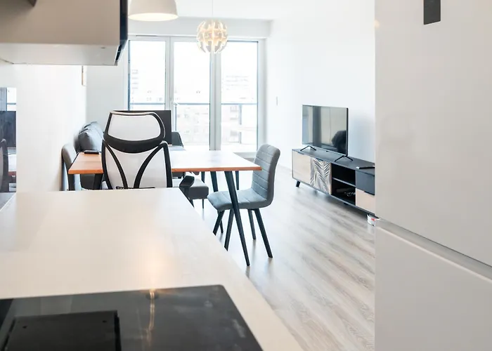 Waterfront Buda Hills Views&free Parking Appartement Budapest
