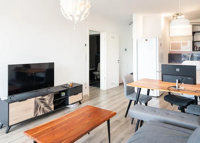 Daire Waterfront Buda Hills Views&free Parking Budapeşte